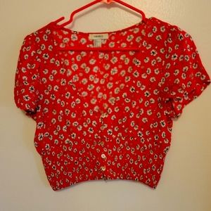Floral cropped blouse